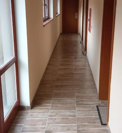 Ratmirak Guest house Maly Ratmirov